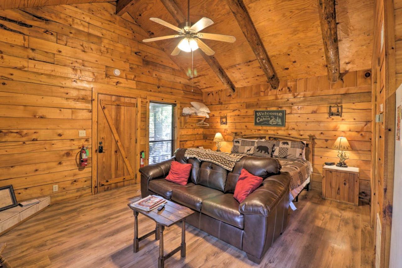 Broken Bow Cabin With Hot Tub And Bbq - 4 Mi To Lake! Stephens Gap المظهر الخارجي الصورة